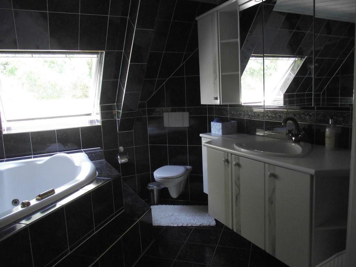B&B Landgoed Sonneborghe Kollumerzwaag Exteriér fotografie